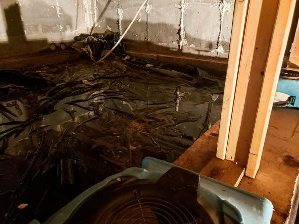 Crawlspace Water Cleanup in Elizabethtown